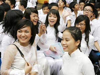 Tin nhanh giáo dục 10-11